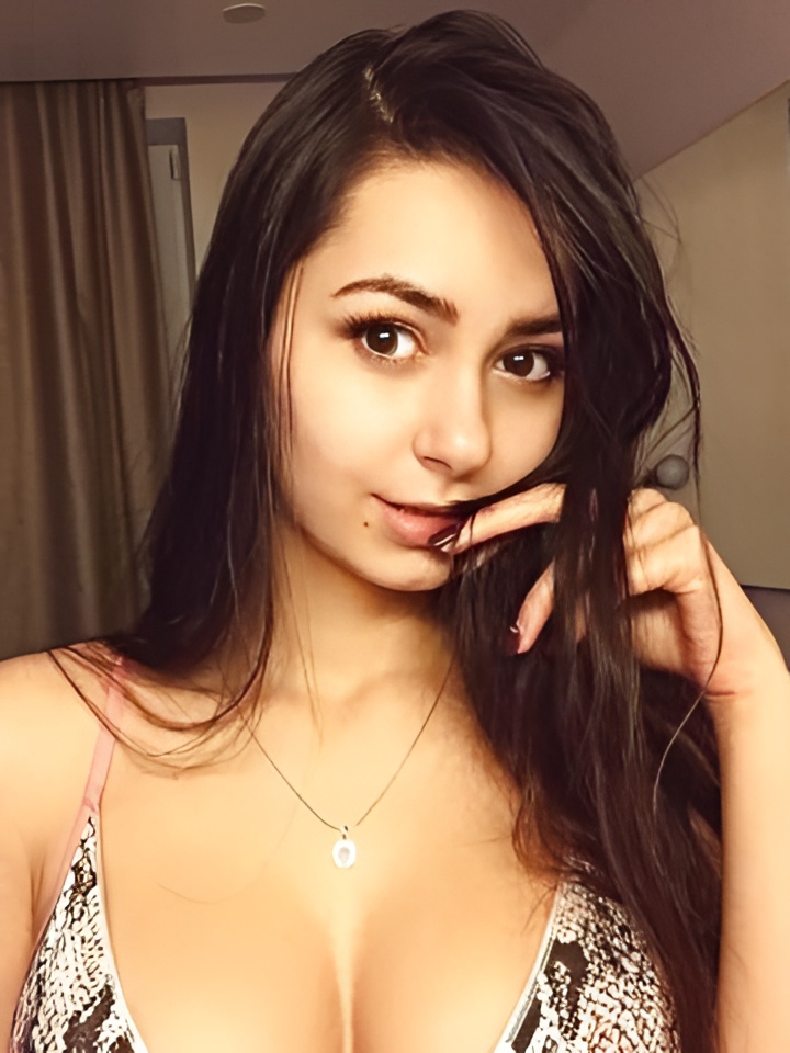 Альбина привлекательная девушка из Челябинска цена от 5000 руб