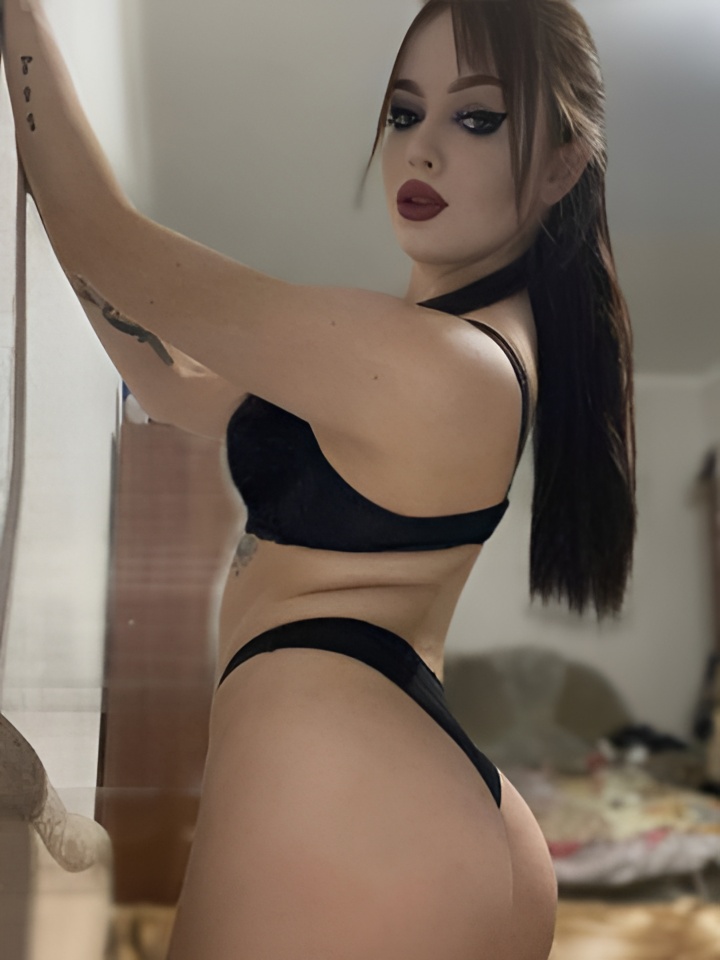 Эмиля привлекательная девушка из Челябинска цена от 2500 руб