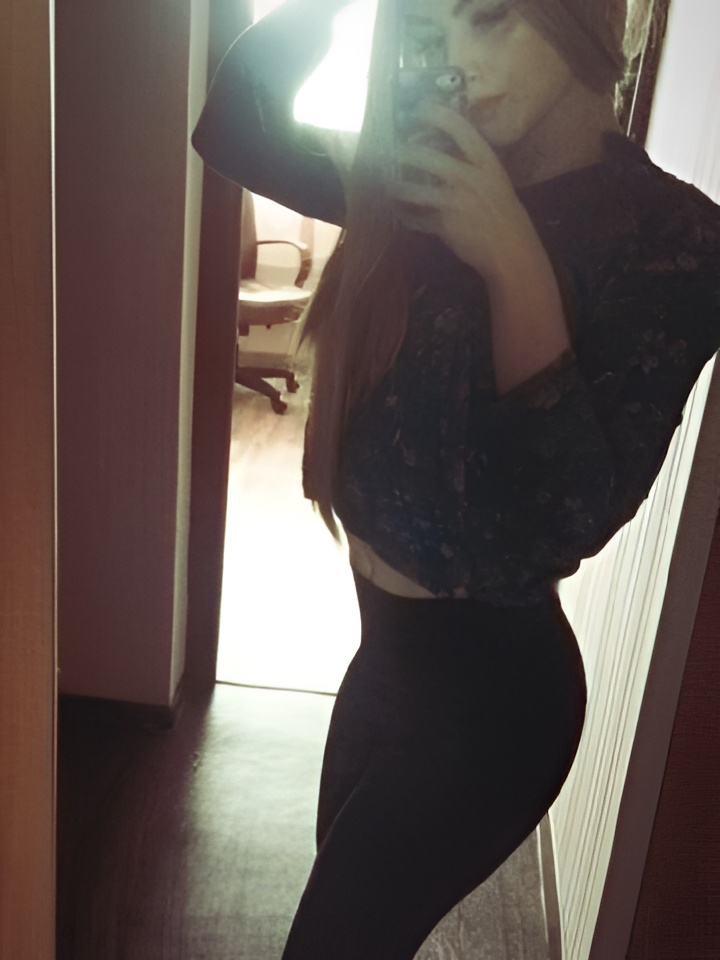 Роксана привлекательная девушка из Челябинска цена от 2500 руб