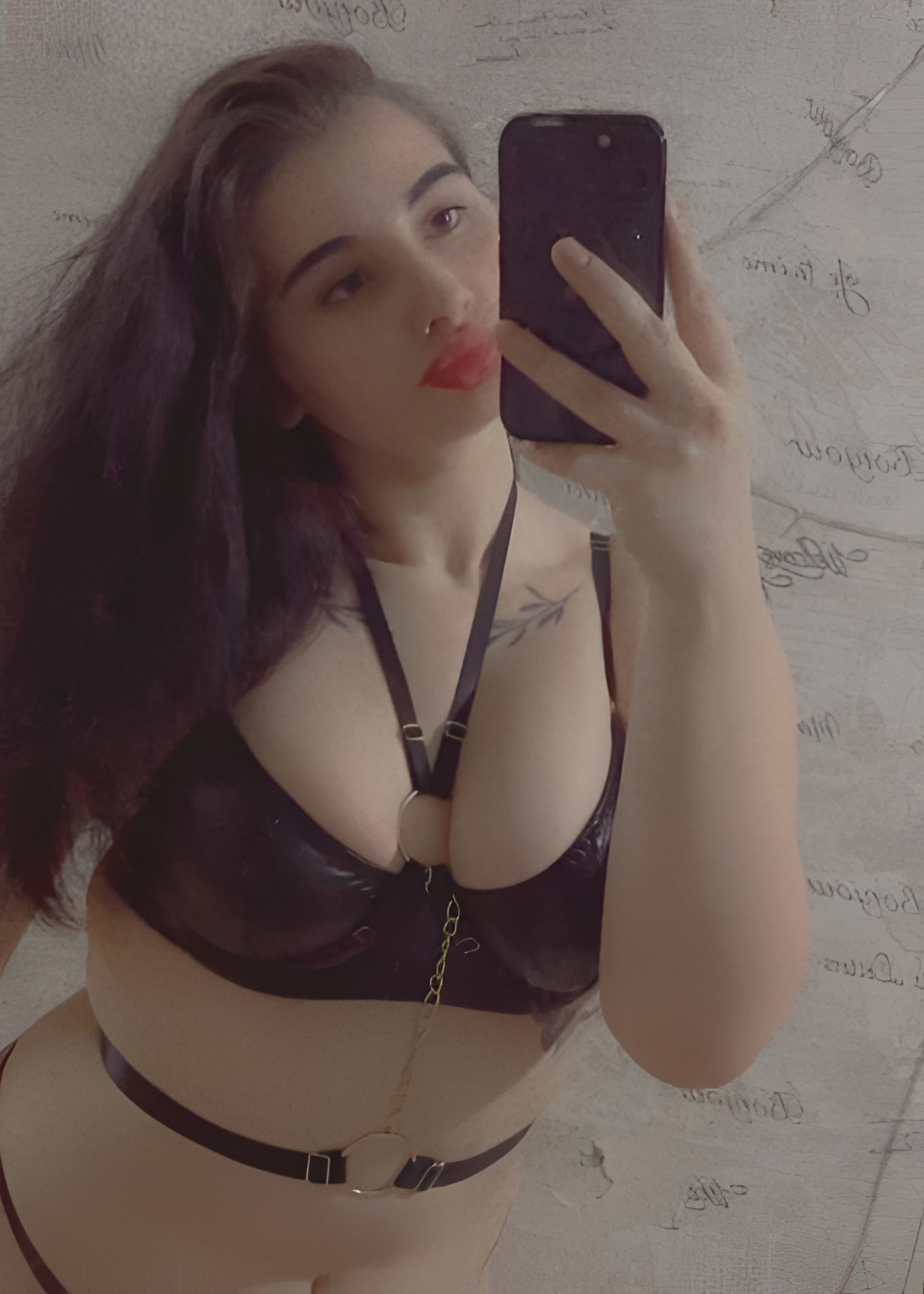 Соня привлекательная девушка из Челябинска цена от 15000 руб