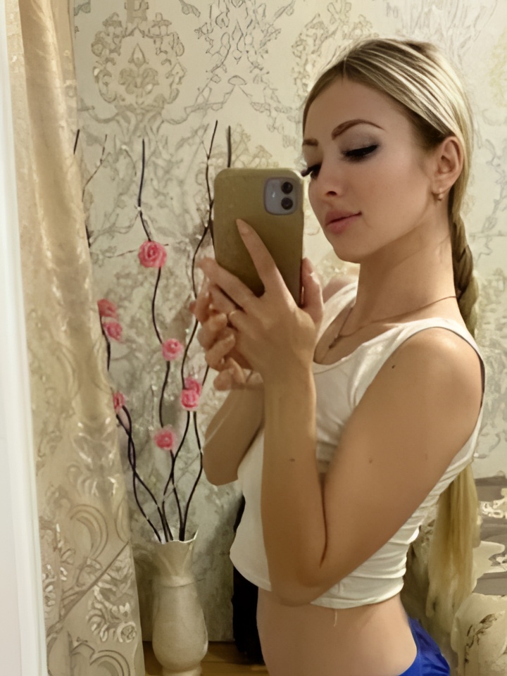 Индивидуалка Рената, доступна для личного знакомства от 4000 руб